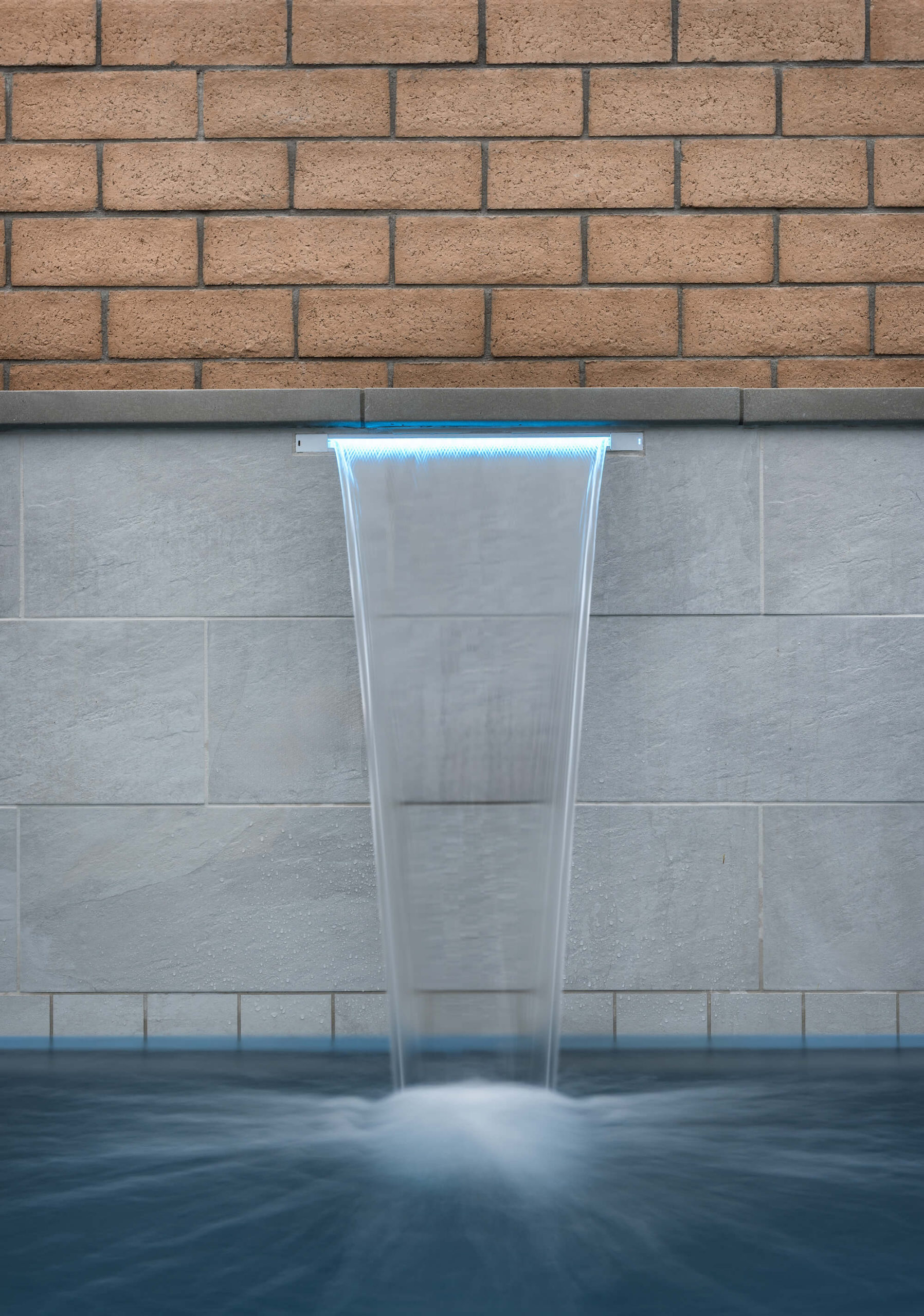 Luxury Pool Builders