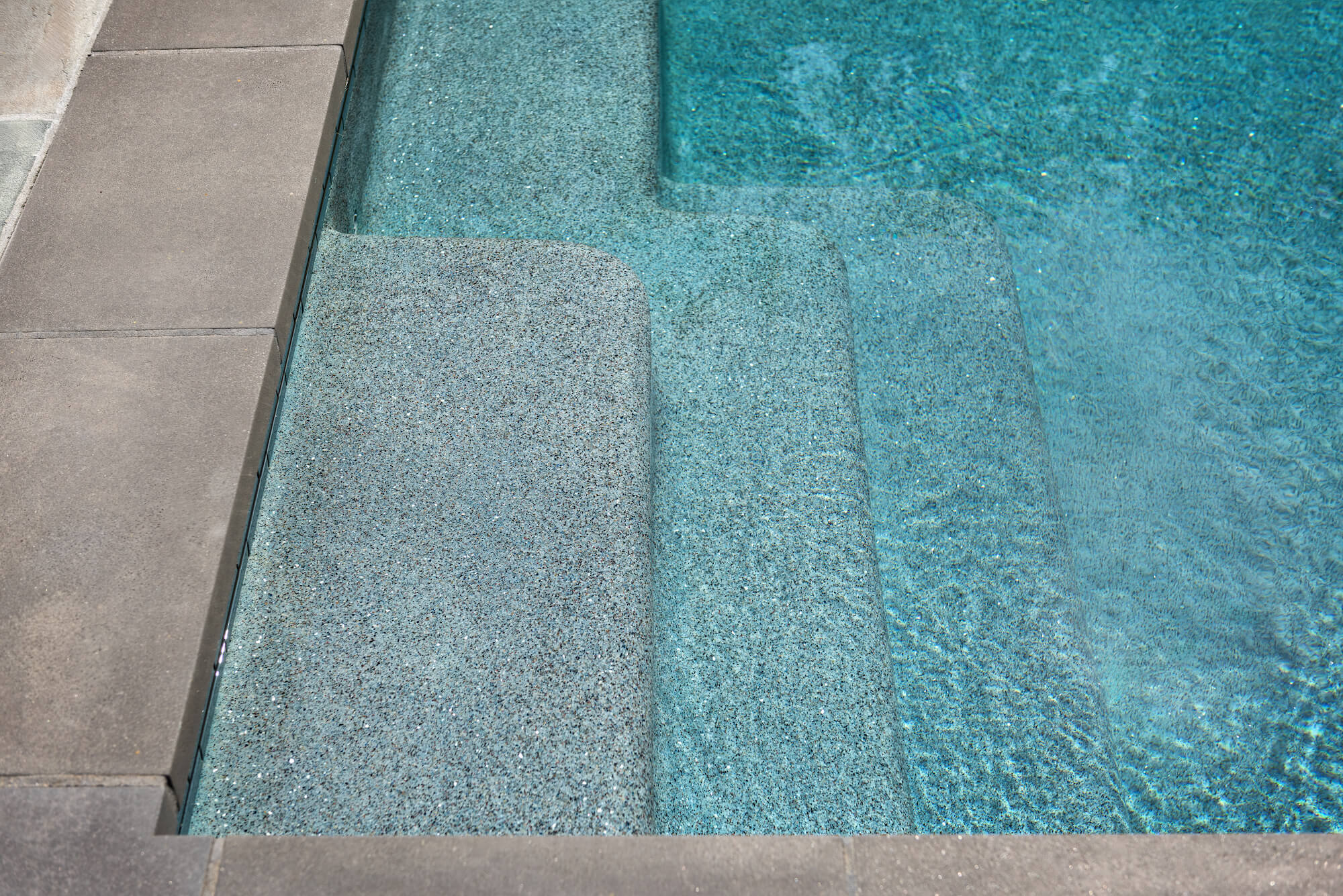 Luxury Pool Builders