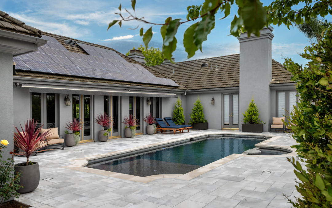 Custom Hardscape Pool Design That Lasts