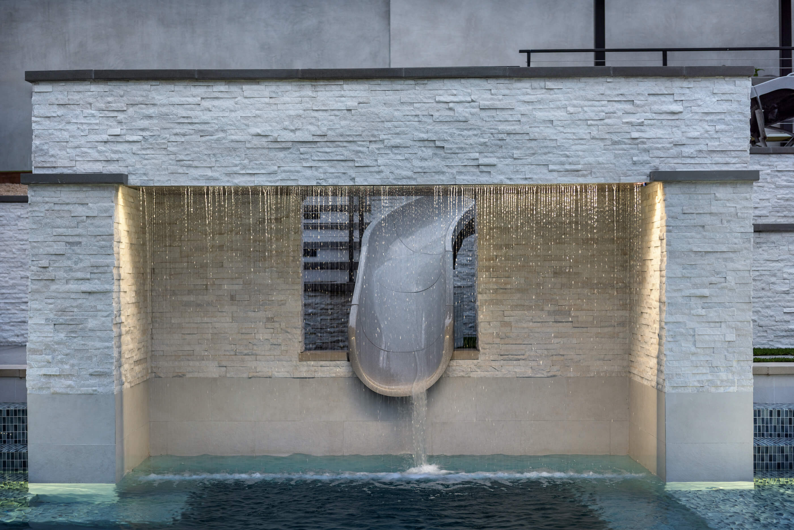 Luxury Pool Builders