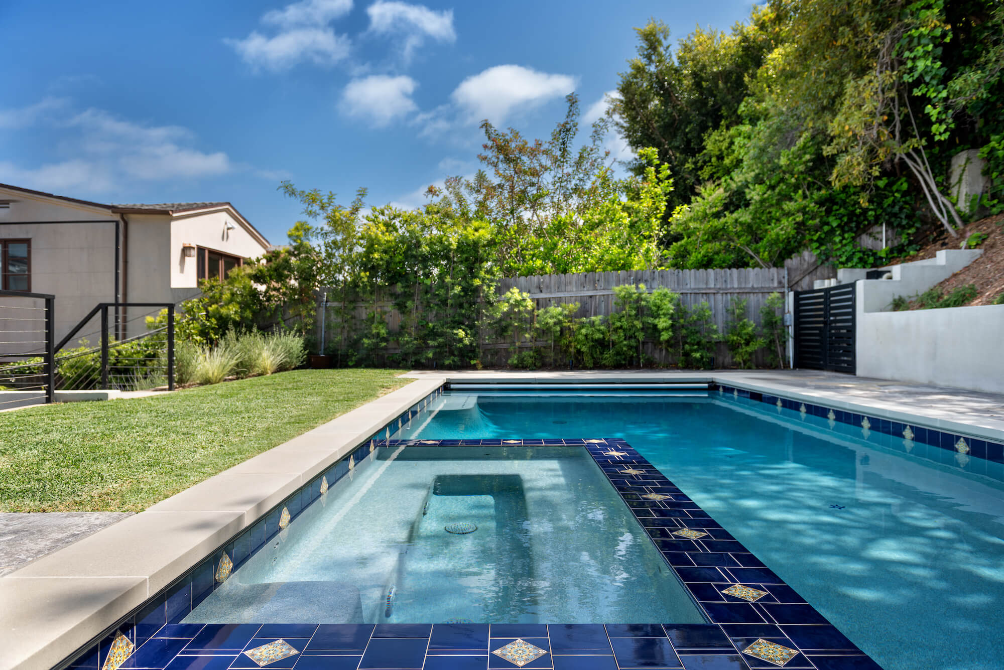 Luxury Pool Builders