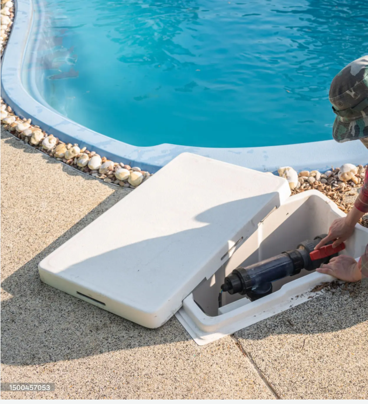 Luxury Pool Builders